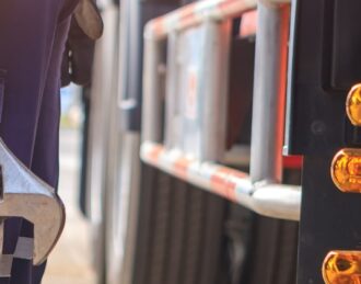 Truck Mechanic Near Me in Elora, ON – Bert’s Auto & Tire